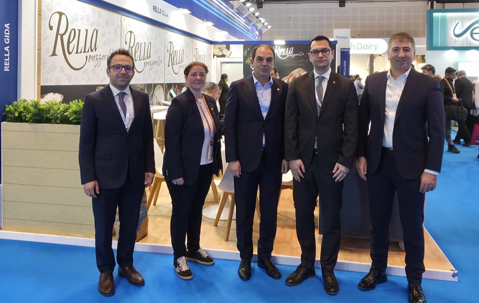 İstanbul Su Ürünleri ve Hayvansal Mamuller İhracatçılar Birliği yönetim kurulu üyeleri 26 - 30 Ocak 2026 tarihleri arasında düzenlenen Gulfood fuarında üye firmalarımıza ziyaretler gerçekleştirmişlerdir.